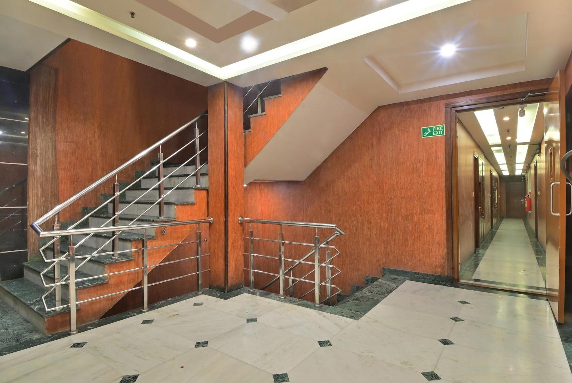 Hotel Hari Piorko - Railway Station